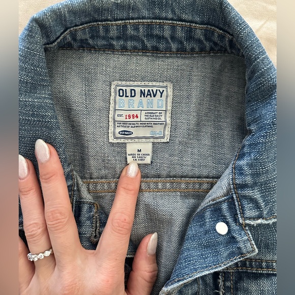 Woman’s Jean jacket - Picture 2 of 5
